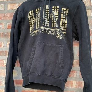 Hip Hop International Uniting the world of hip hop through dance pullover